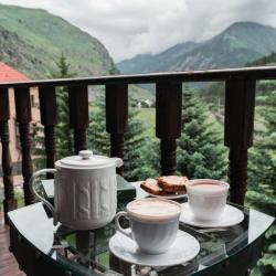 Фото Usengi Hotel and Hostel