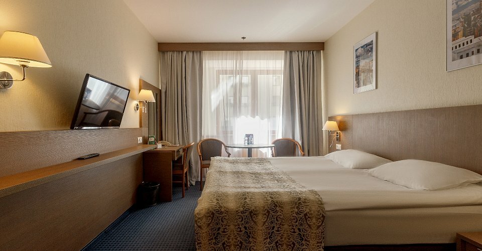 Фото Амбассадор