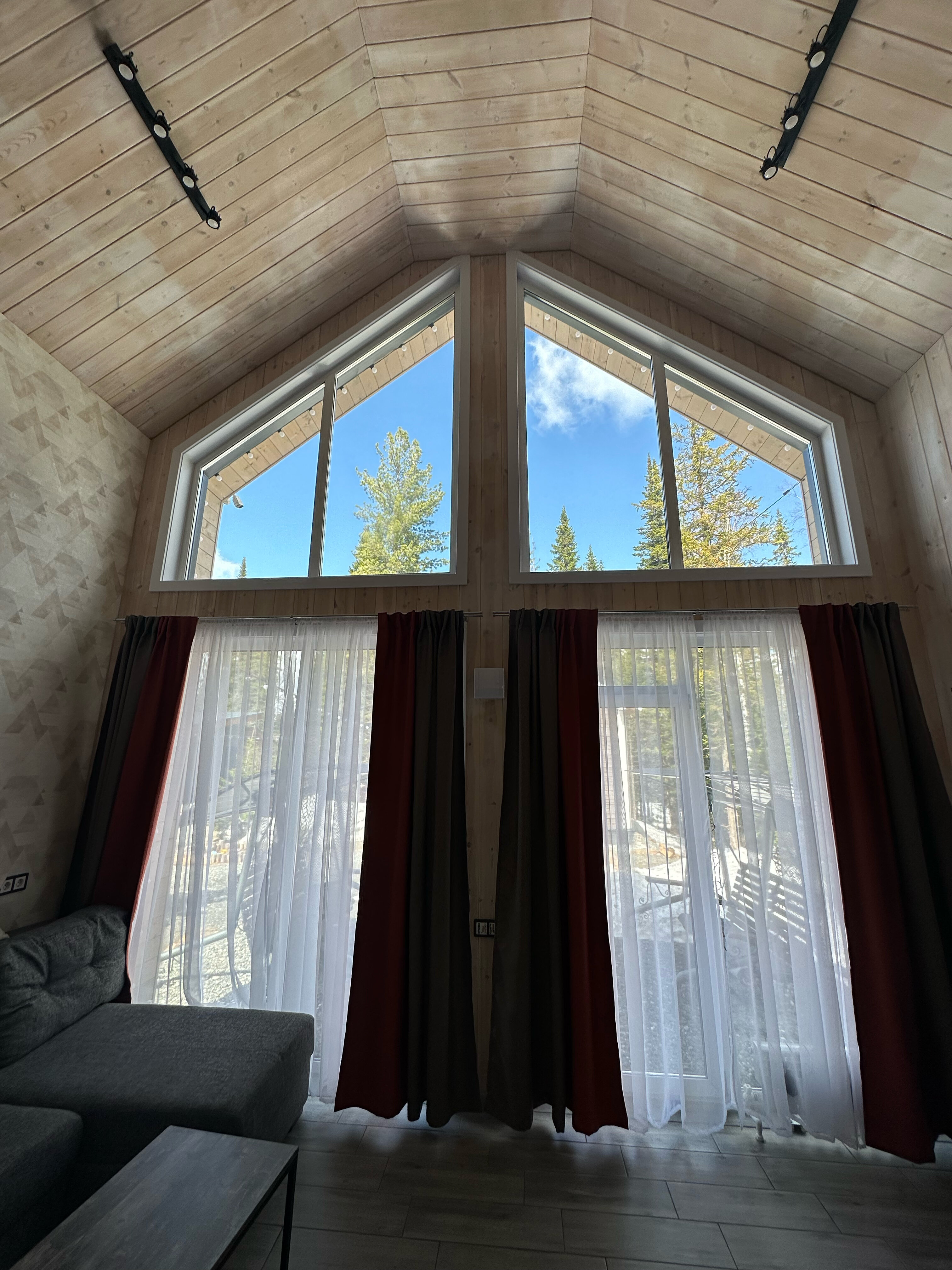 Фото Fox House Sheregesh