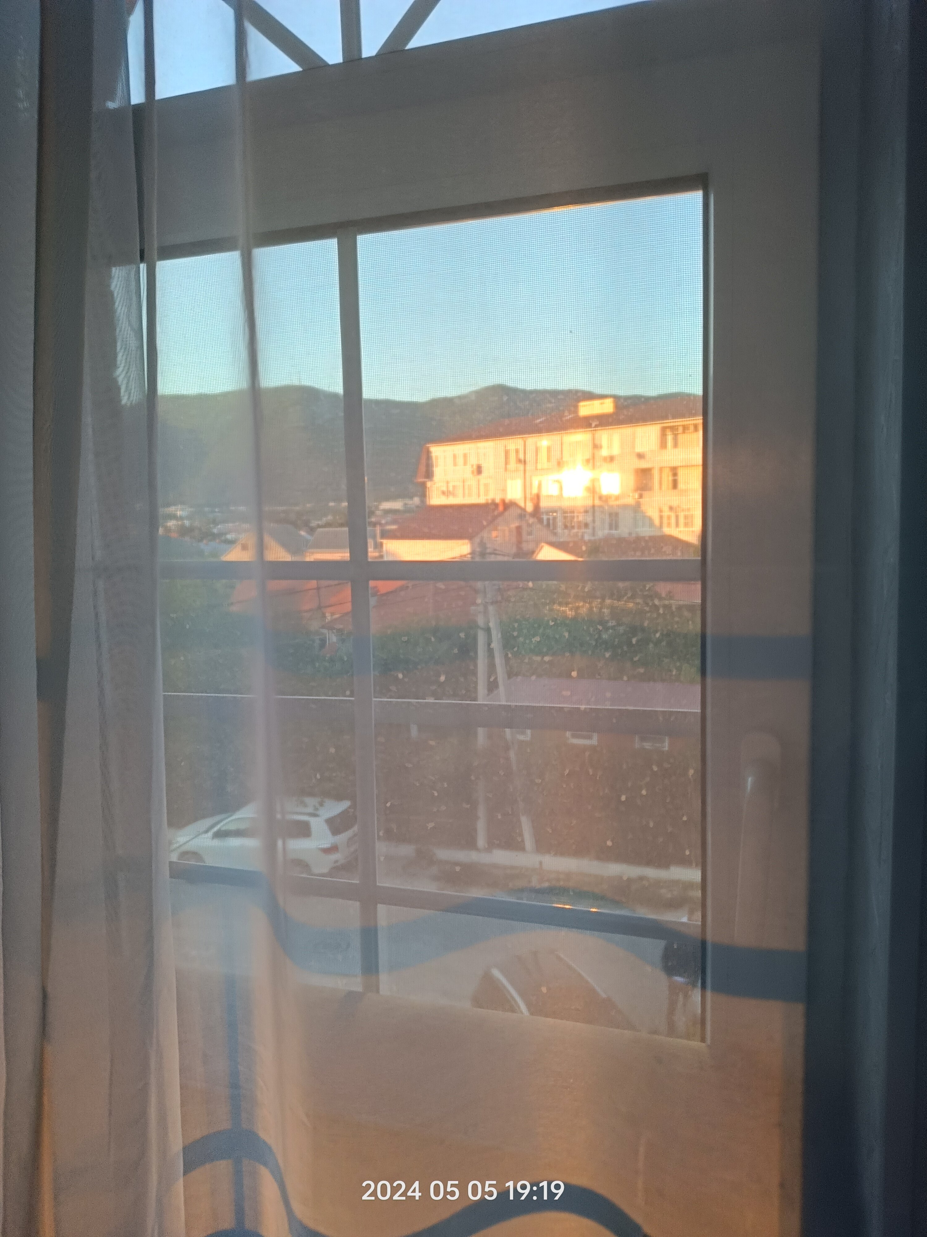 Фото Майский