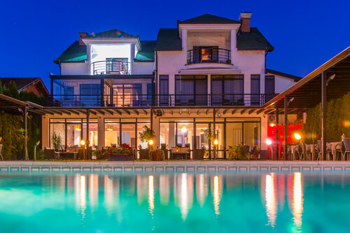 Внешний вид отеля Panorama Aqualux в Нови-Саде, фото 1