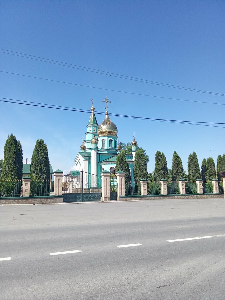 Православный храм Храм Пресвятой Живоначальной Троицы, Республика Северная Осетия — Алания, фото