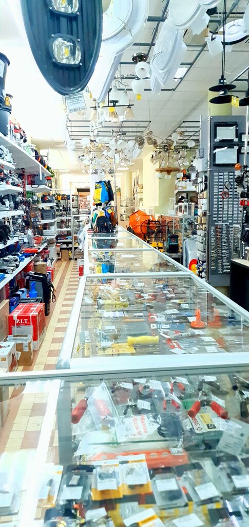 Electronic goods store Elektrotovary, Krasnokamsk, photo