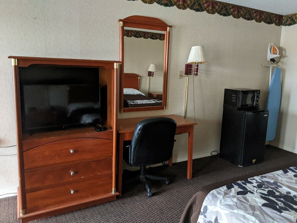 Фото Key West Inn - Montgomery South