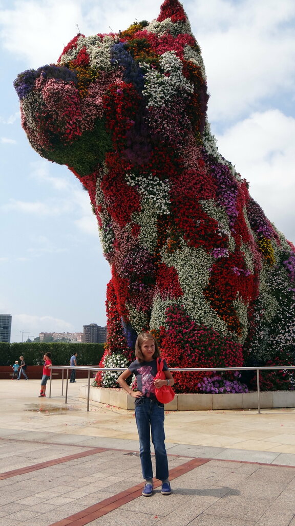 Landmark, attraction Puppy, Bilbao, photo