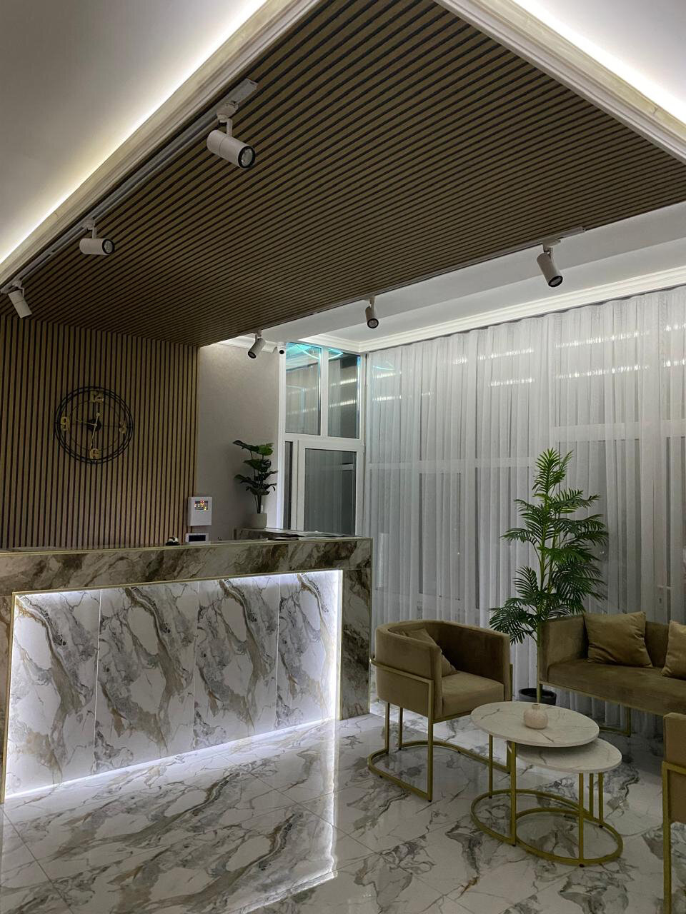 Фото Отель Интер