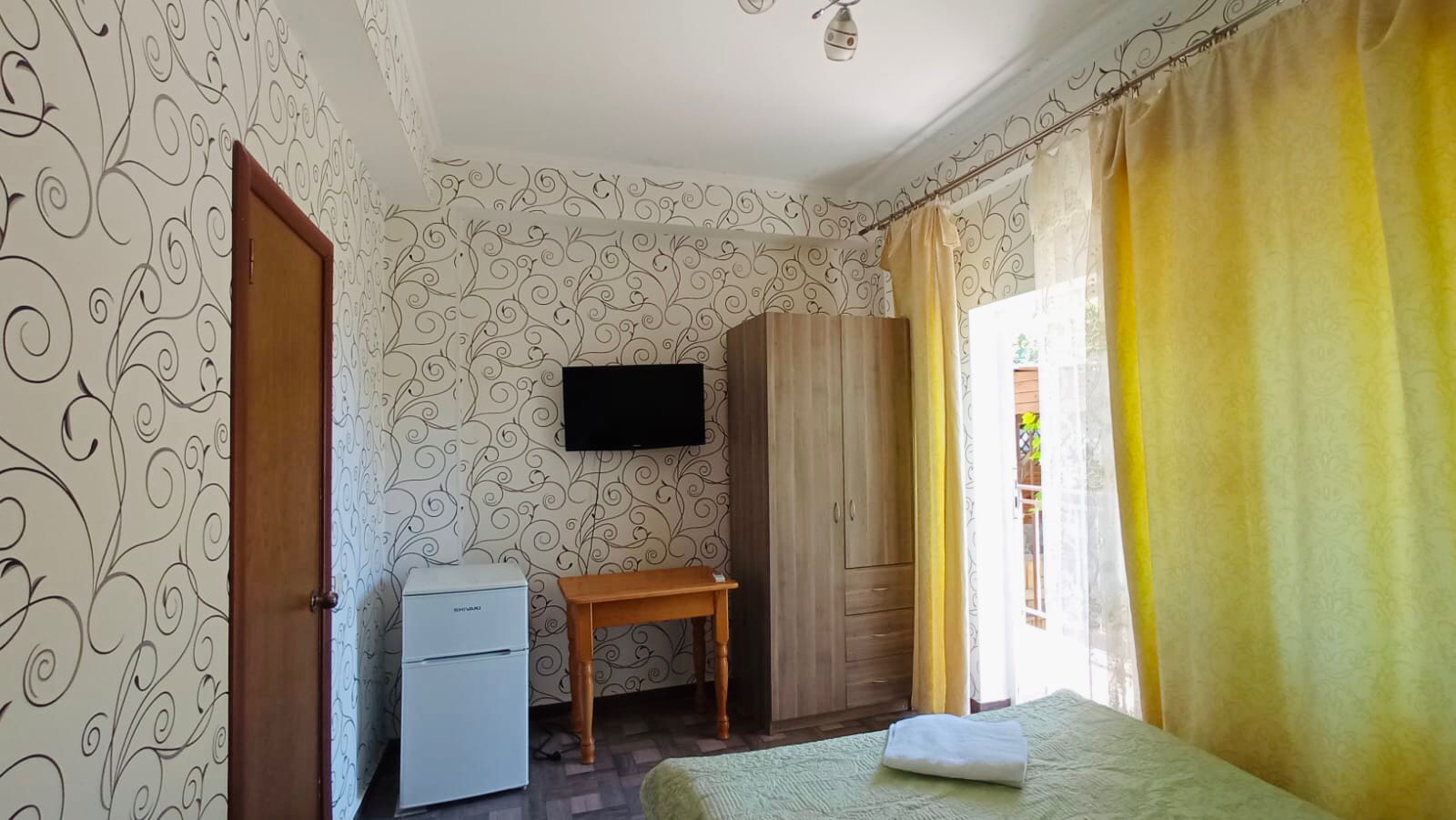 Фото Лазурный