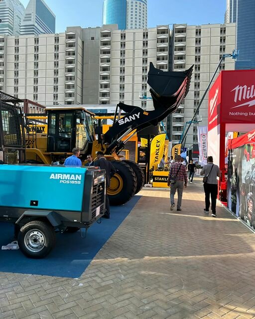 Construction equipment and machinery Ali Alhammami Used Heavy Equipment & Spare Parts Trading, Sharjah, photo