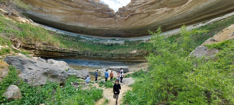 Тойғанша аузына порно алады.