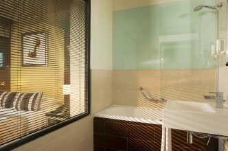 Фото Hôtel Le M