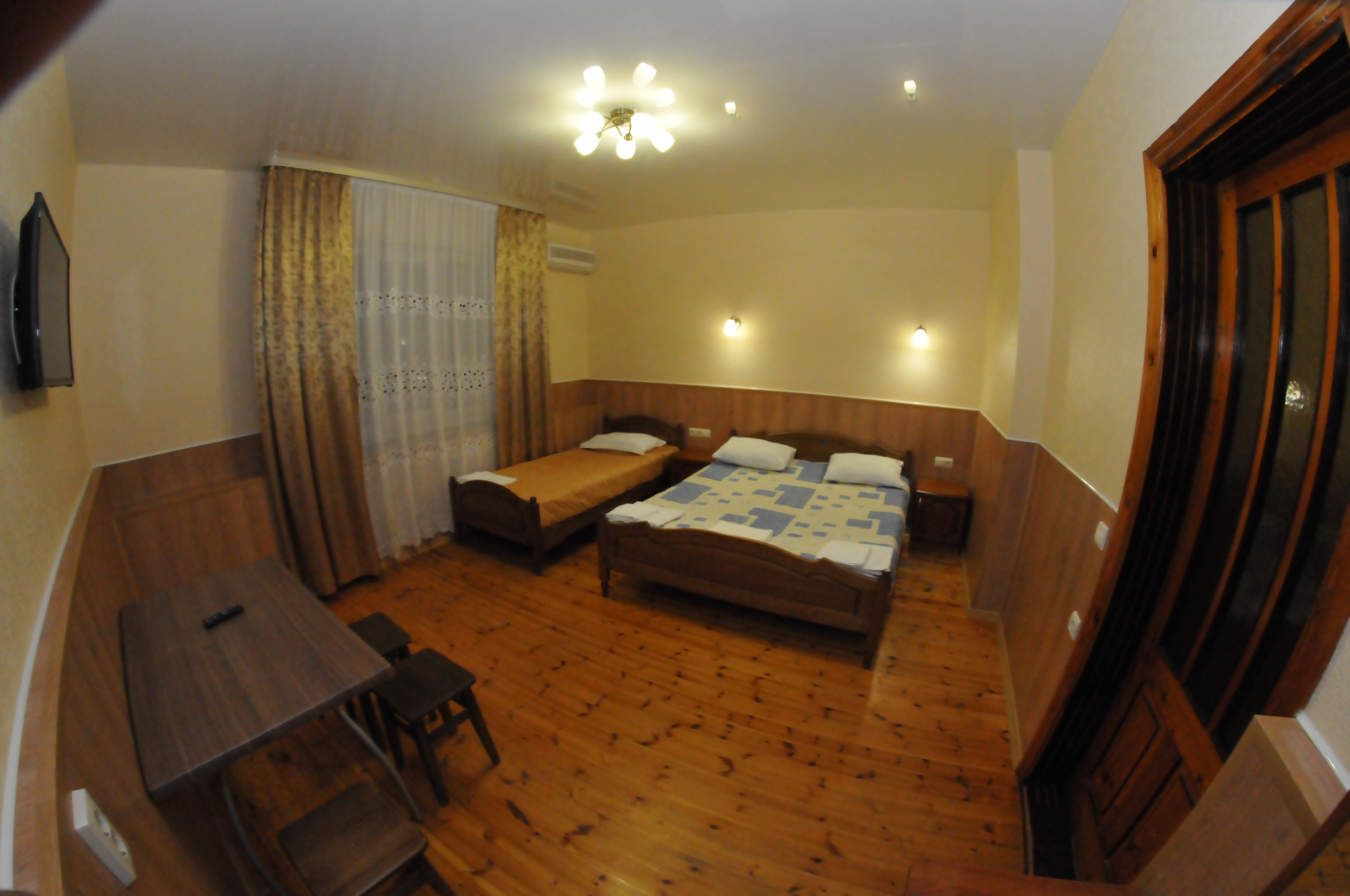 Фото Домино