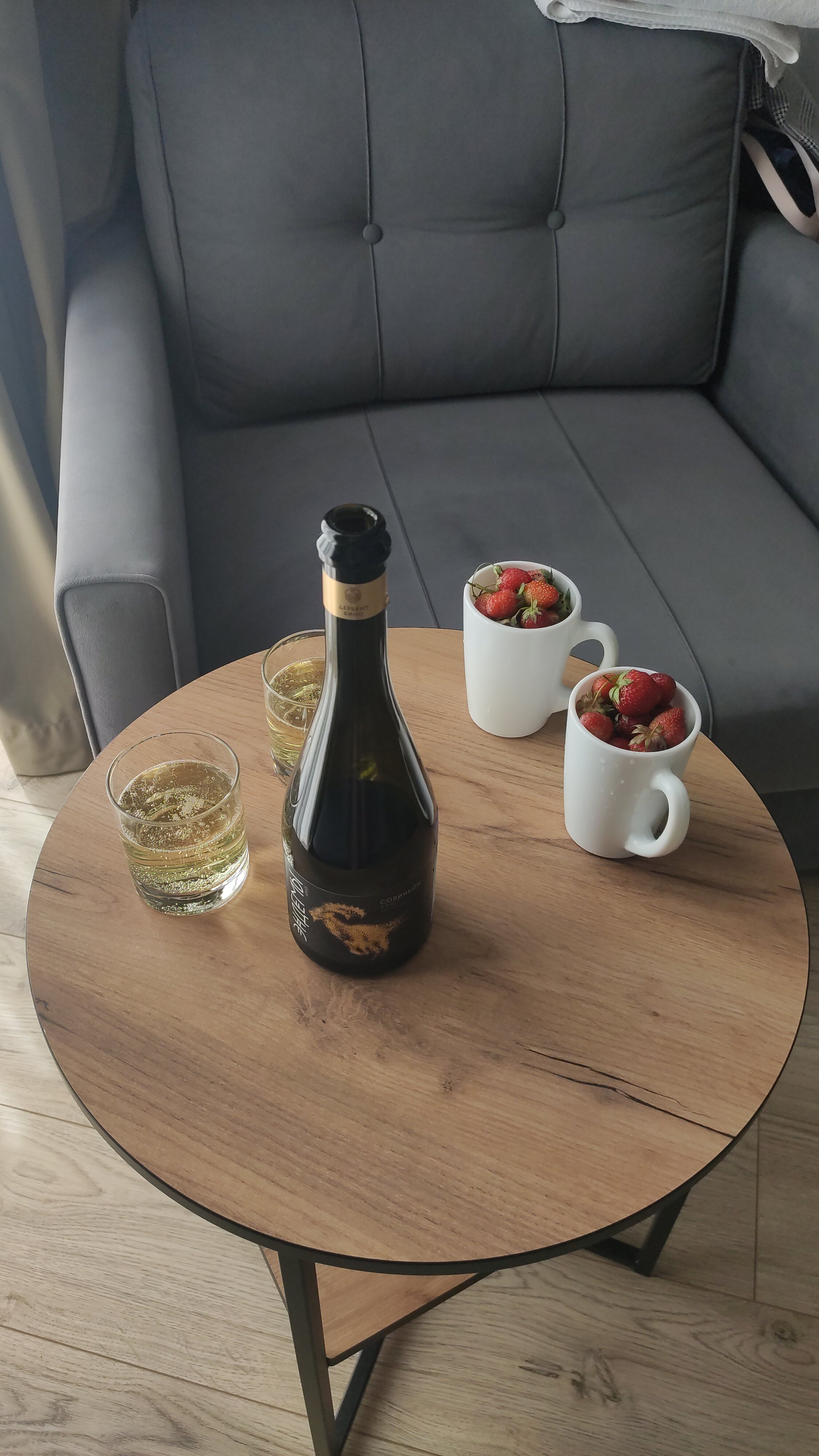 Фото Параллель