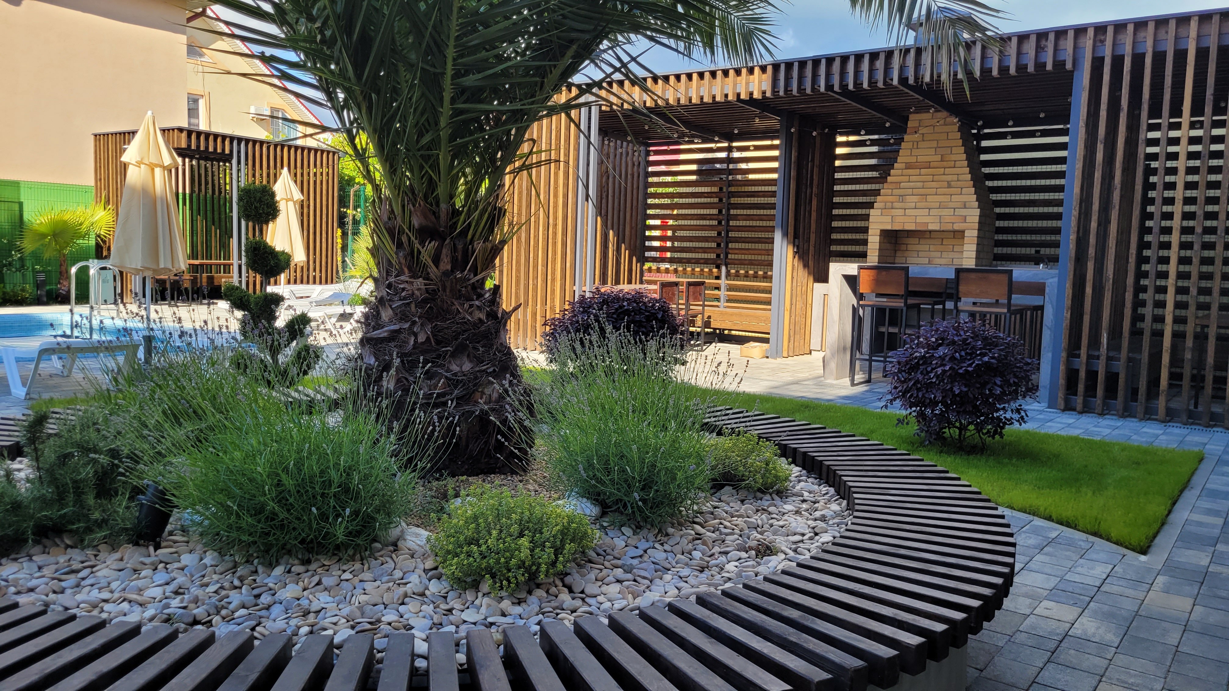 Фото отеля 2