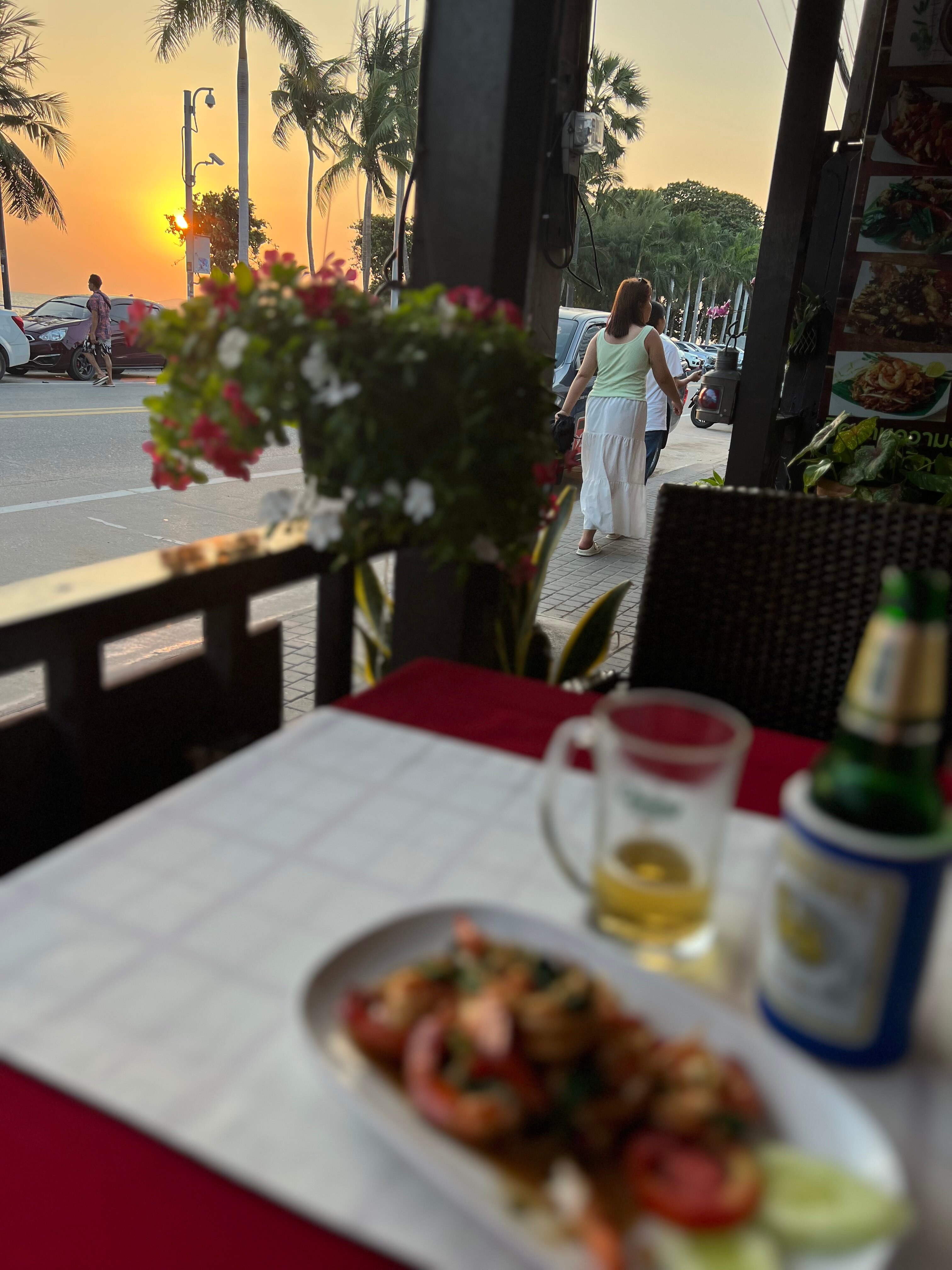 Фото Jomtien Boathouse