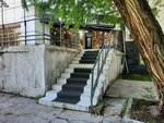 Our (Moscow Street, 172) ، كانتين