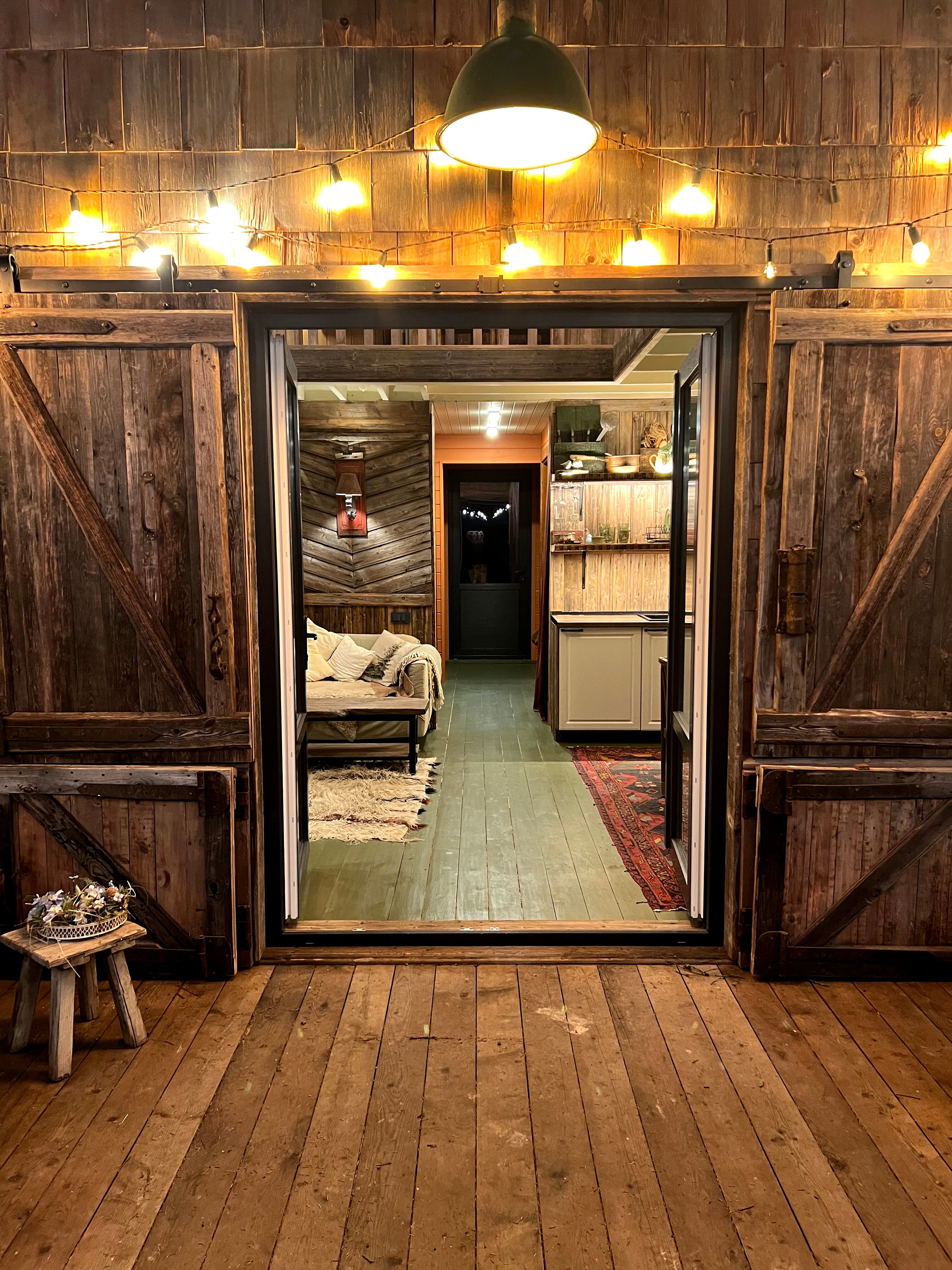 Фото Домик в лесу