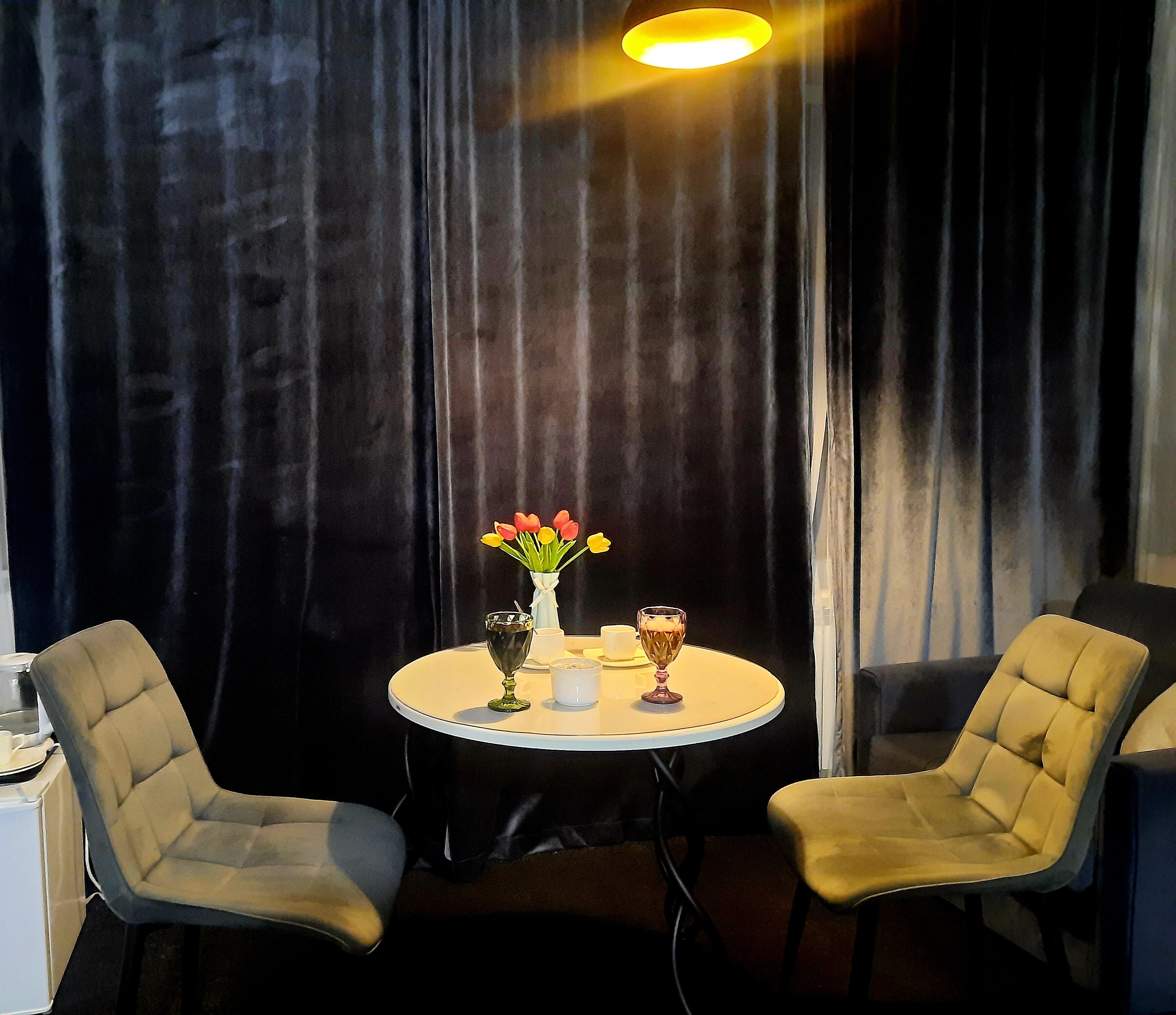 Фото Атмосфера