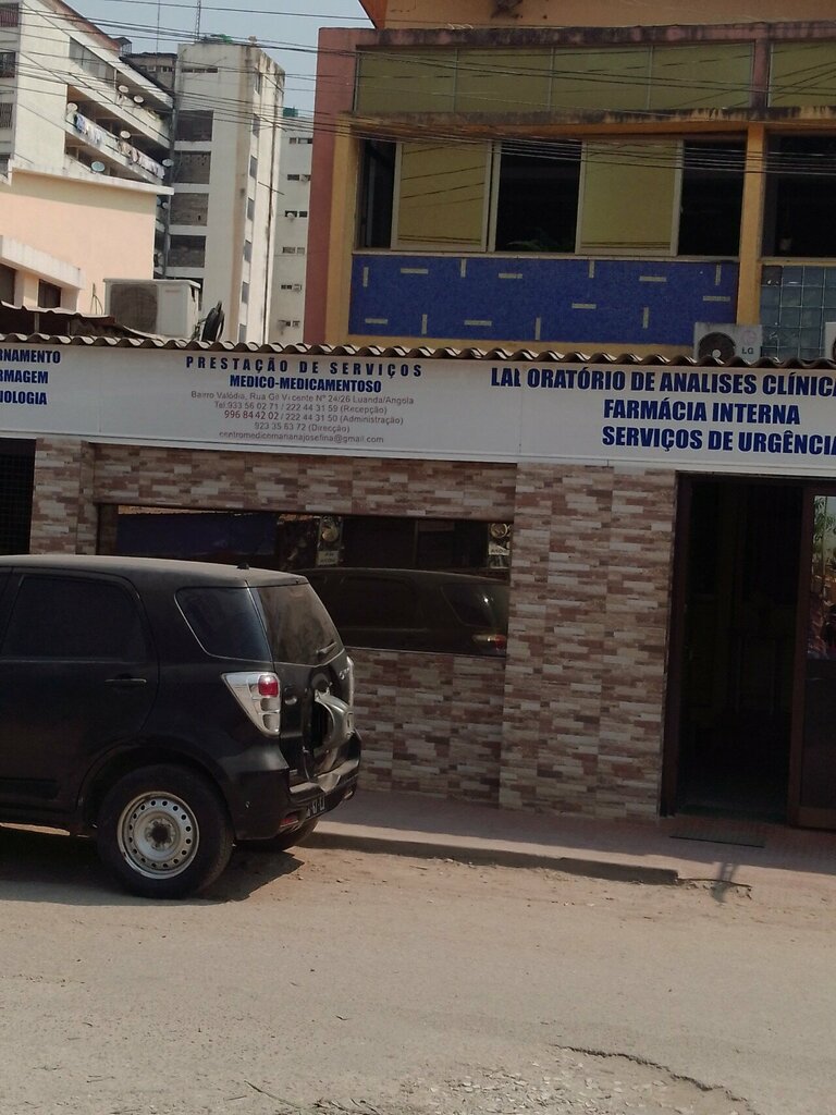 Medical center, clinic Centro Médico Mariana Josefina, Loanda, photo