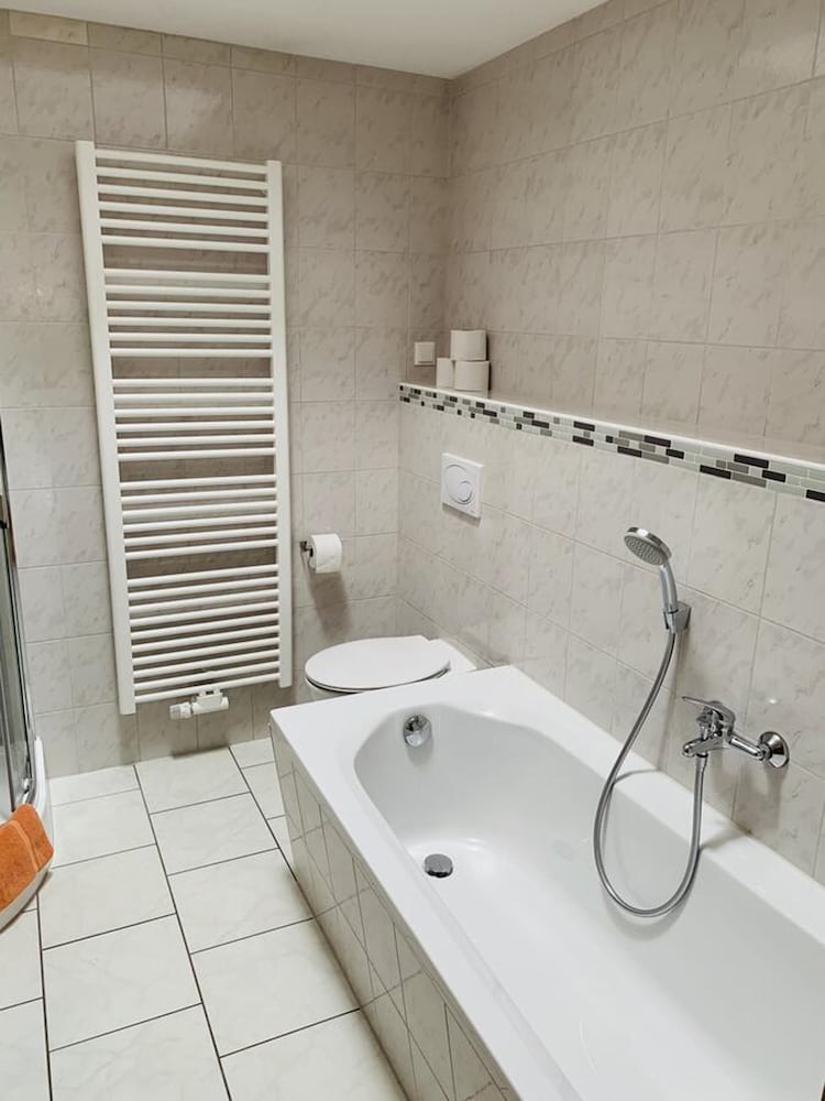 Фото Brauhaus und Pension Babben