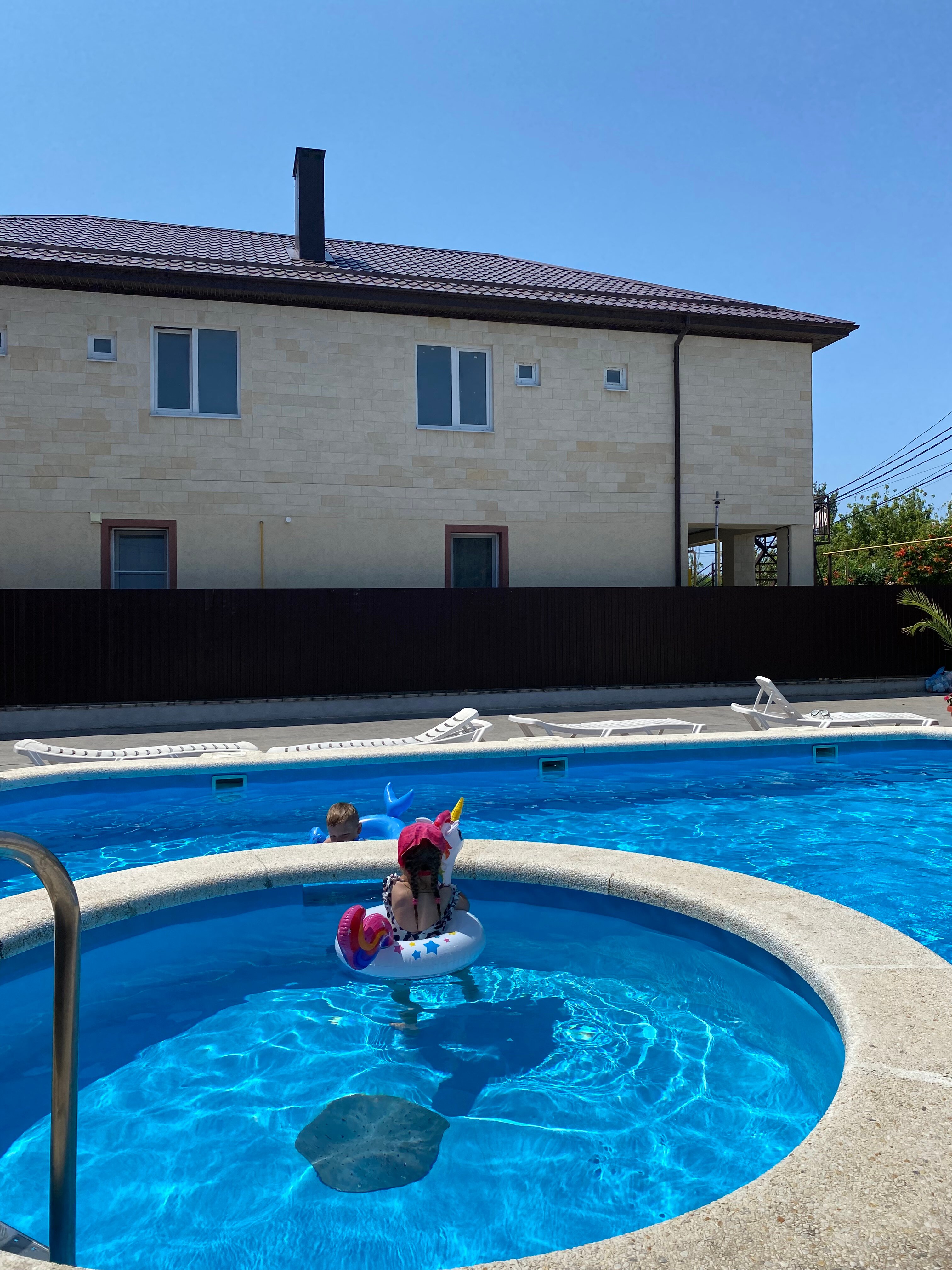 Фото Селини