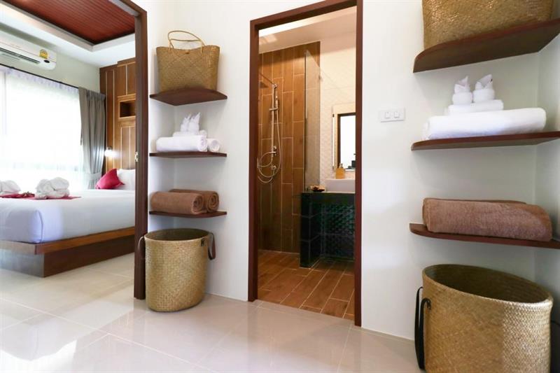 Фото Отель The Scene Cliff View Villas