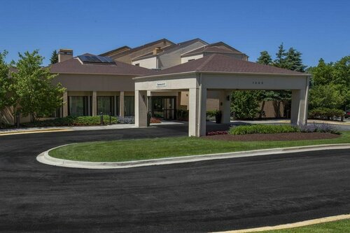 Гостиница Courtyard by Marriott Chicago Highland Park/Northbrook