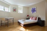 Фото St James House Serviced Apartments