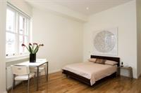 Фото St James House Serviced Apartments