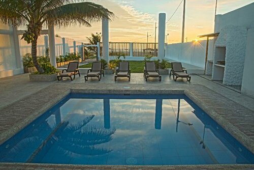Гостиница Hotel La Ría Playas в Провинции Гуаяс