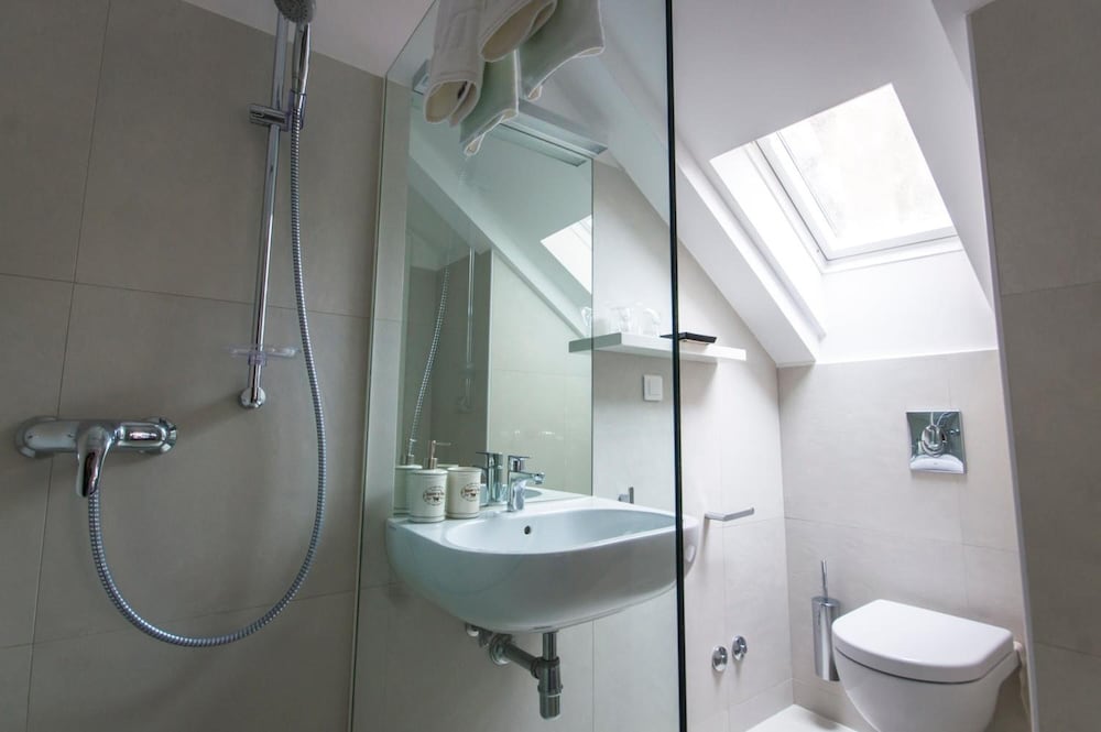 Фото Apartments & Rooms Lejletul