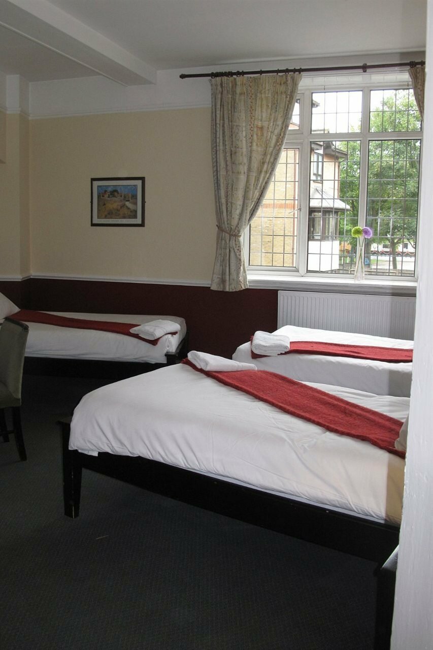 Фото The Swan Inn