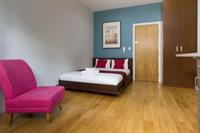 Фото St James House Serviced Apartments