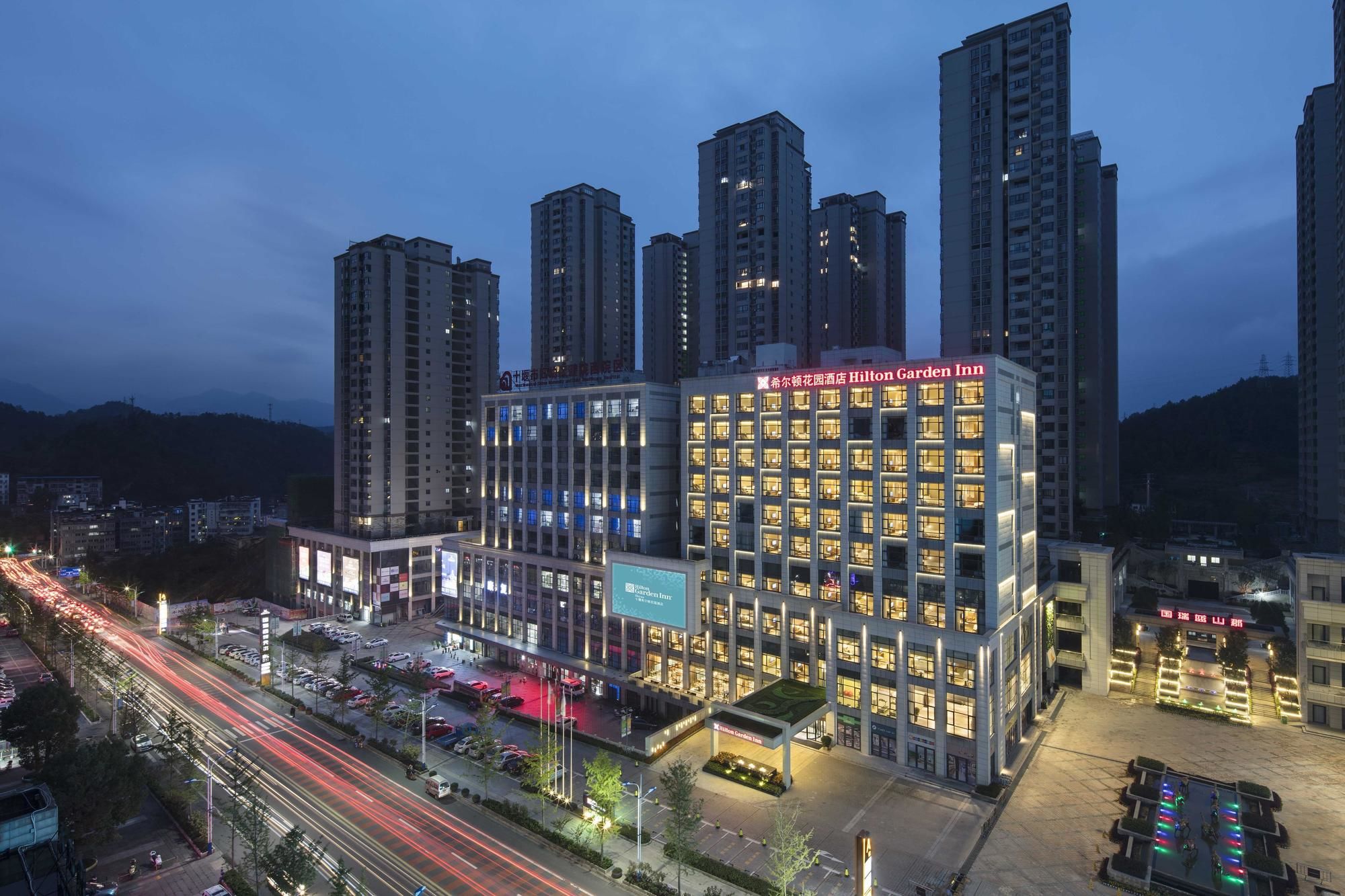 Фото Hilton Garden Inn Shiyan