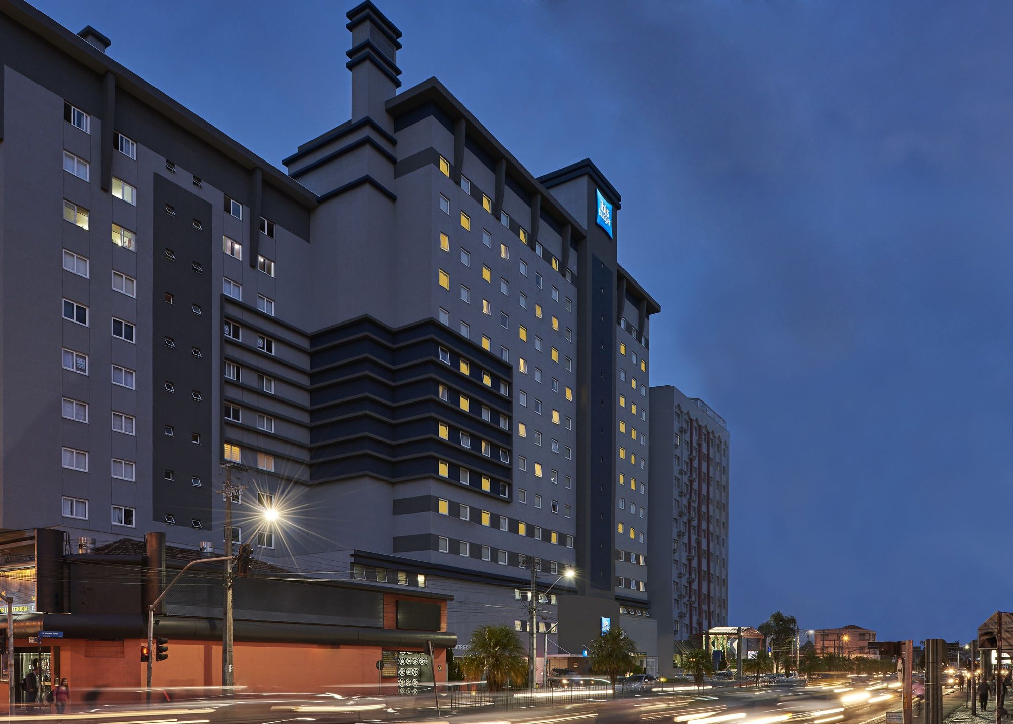 Фото Ibis budget Curitiba Centro