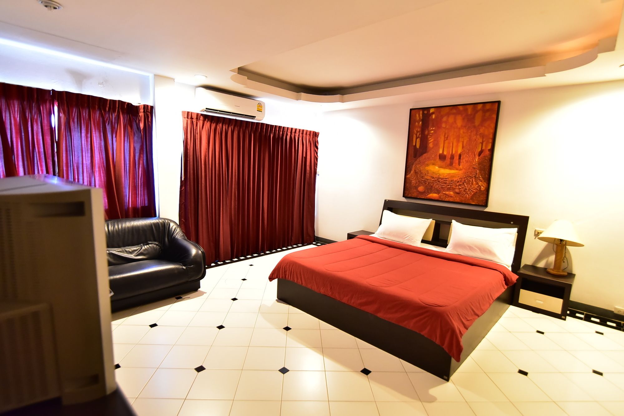 Фото Enjoy Andre Restaurant & Room