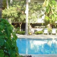 Фото Coconut Mallory Resort And Marina by Kees Vacations