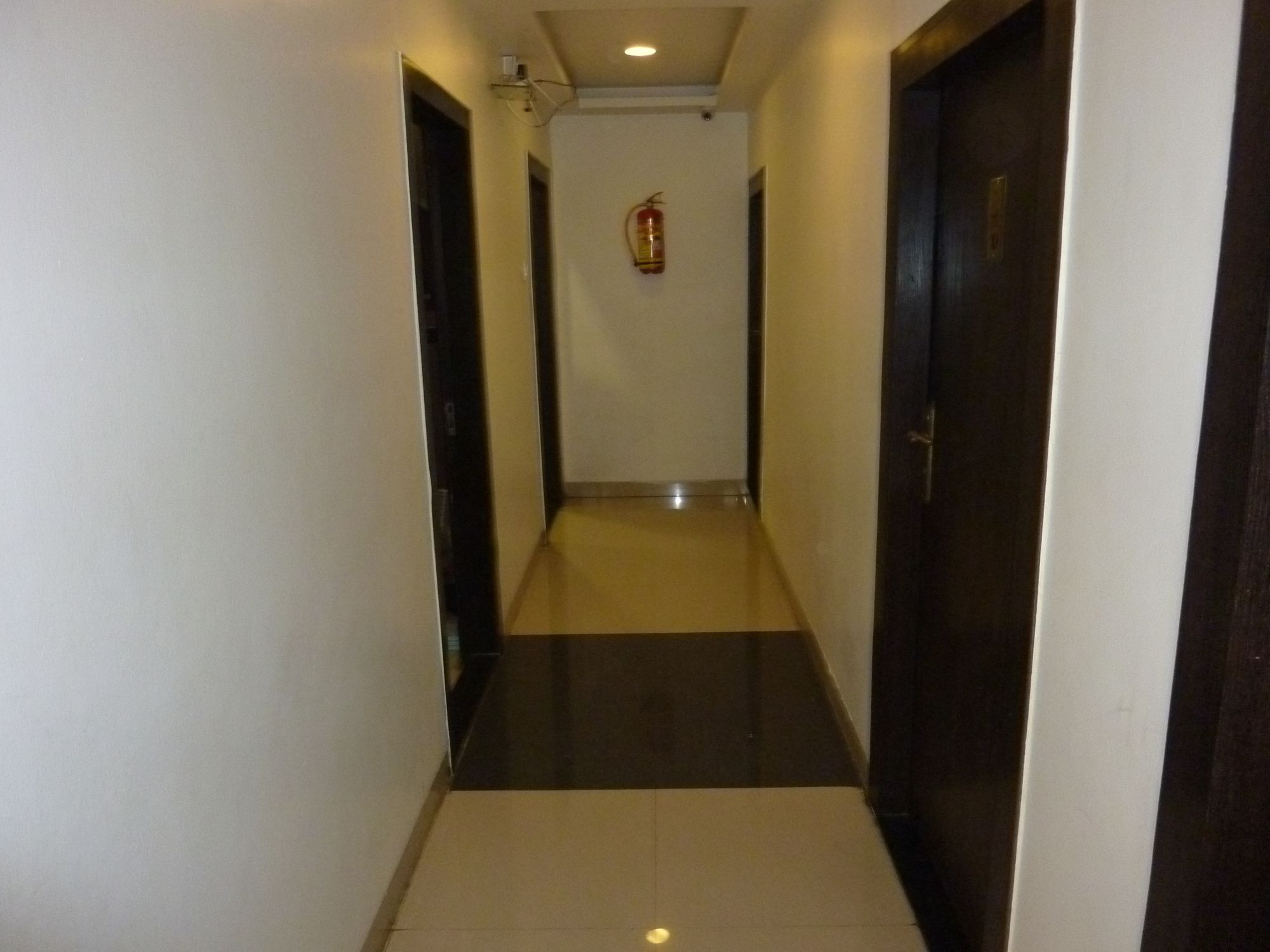 Фото Hotel Modern