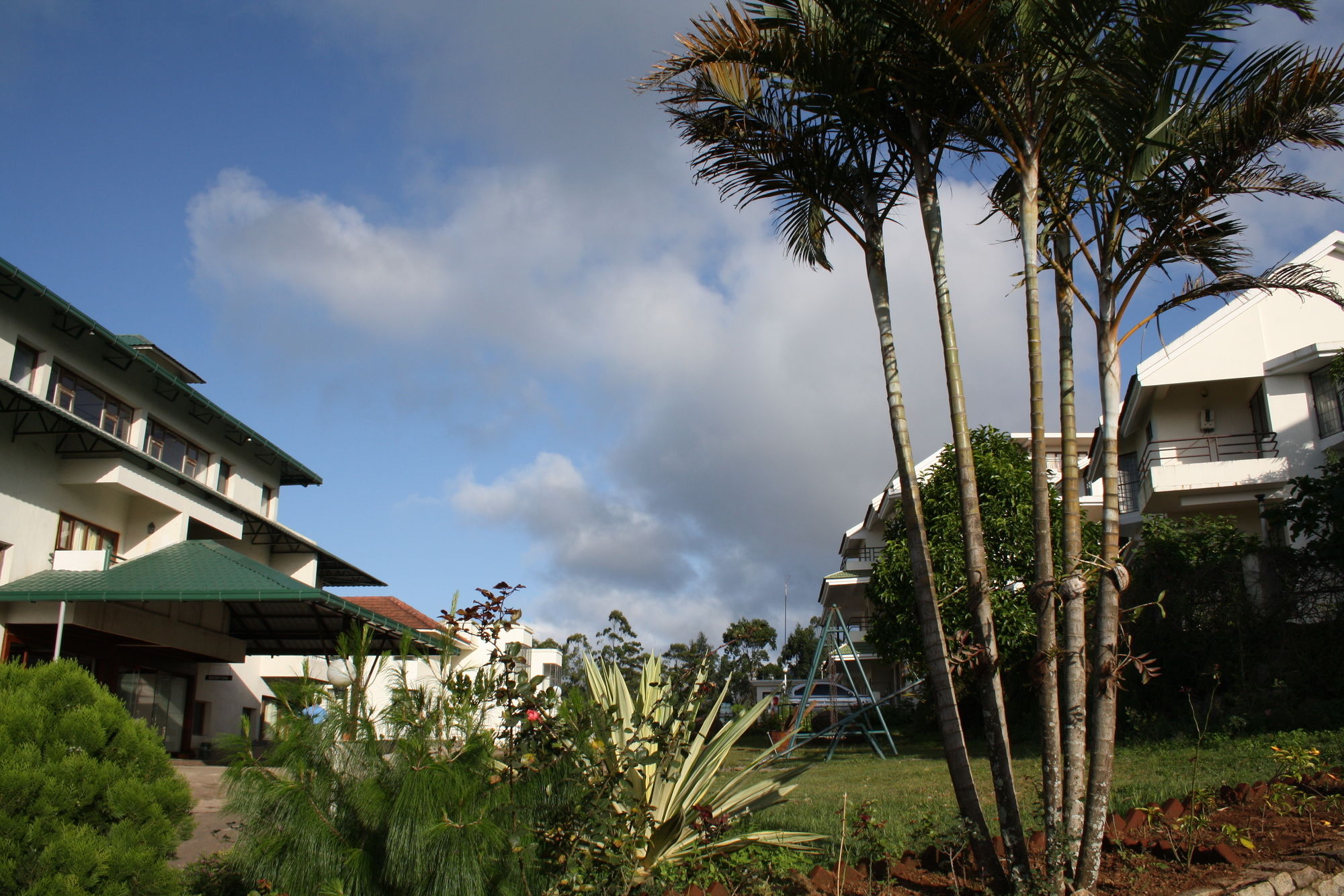 Фото Ayur County