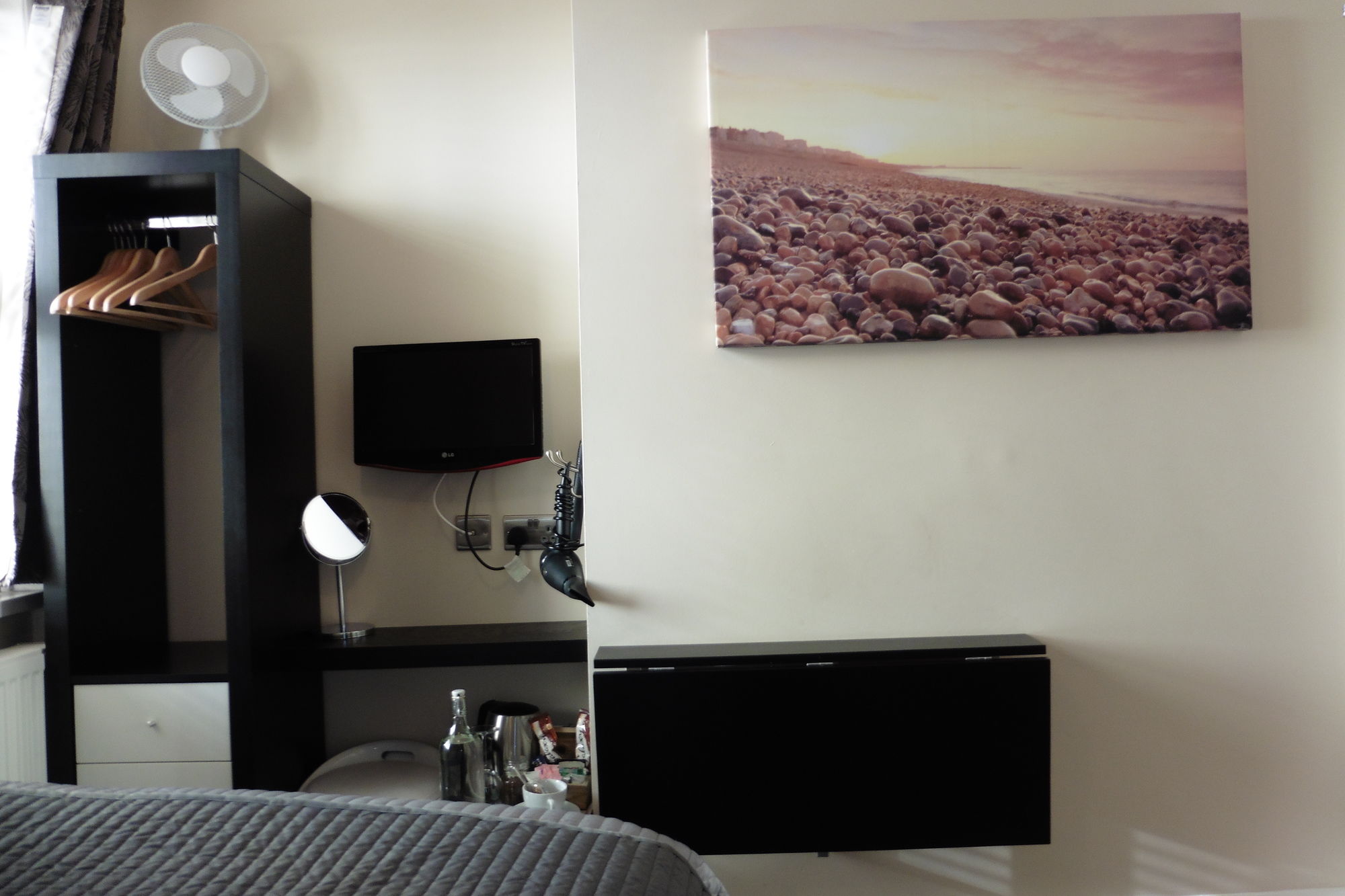 Фото Brighton Inn Boutique Guest Accommodation