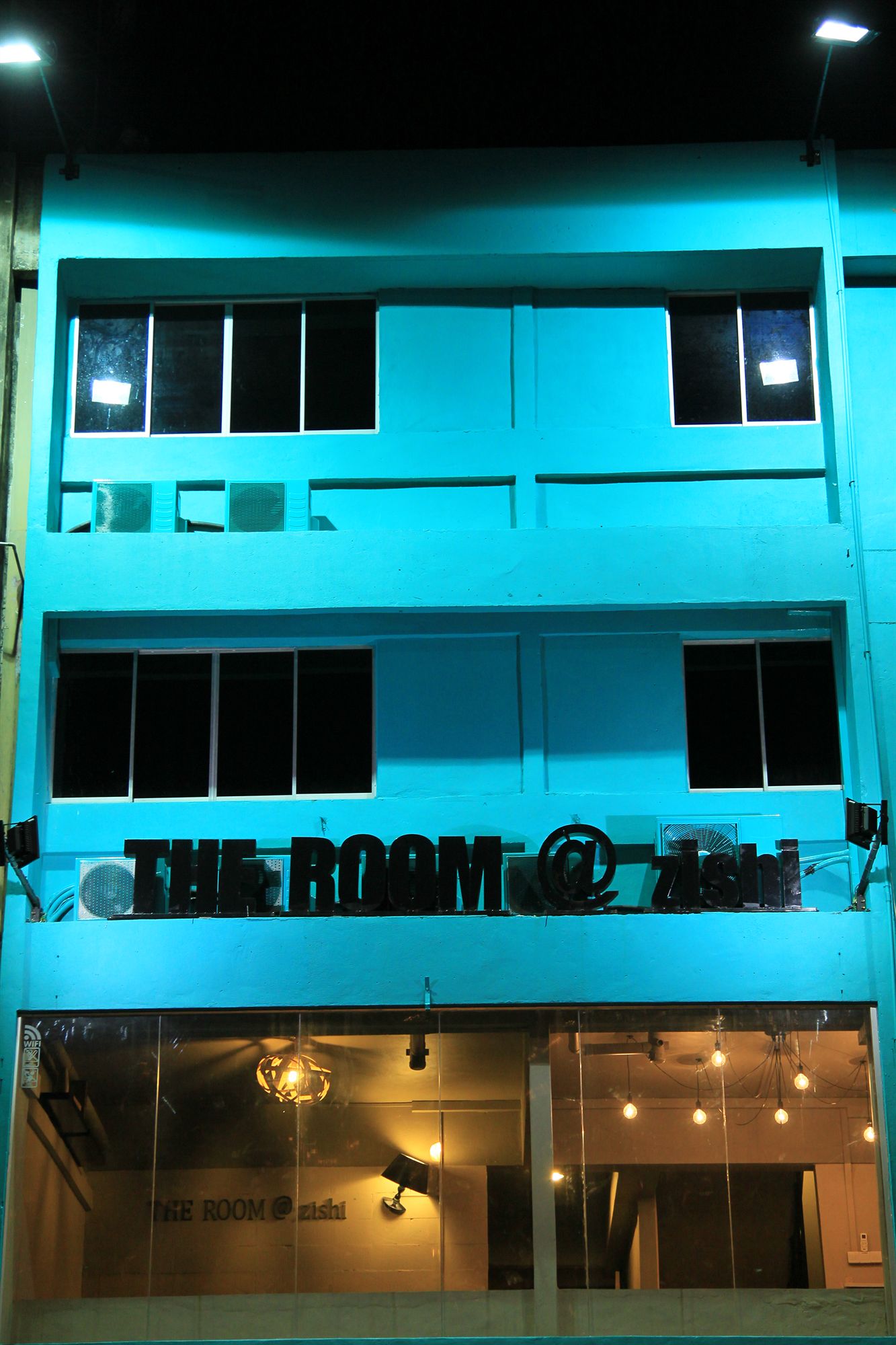 Фото The Room @ Zishi Hostel