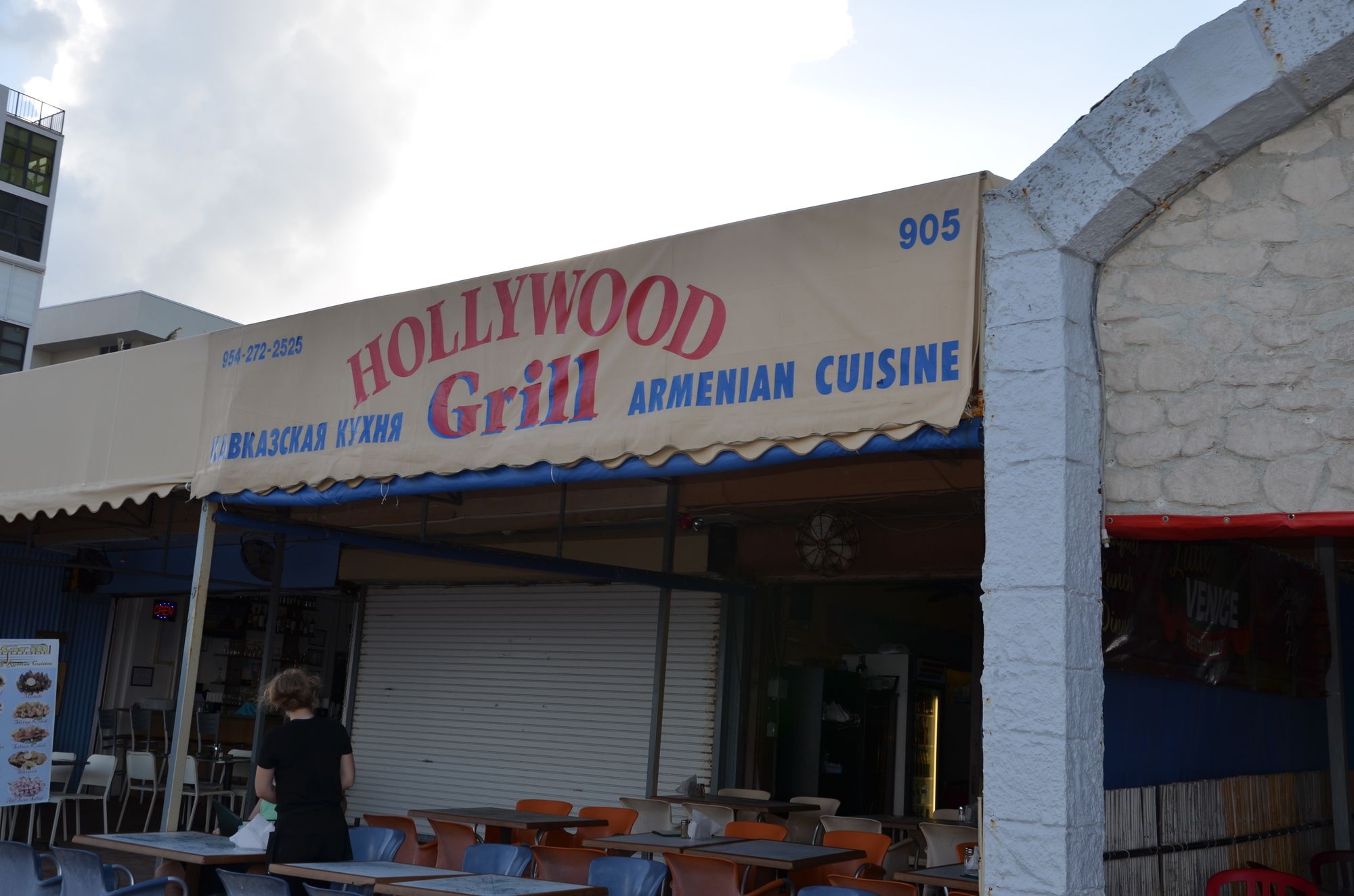 Фото Hollywood Beach Resort- Beautiful Large Studio