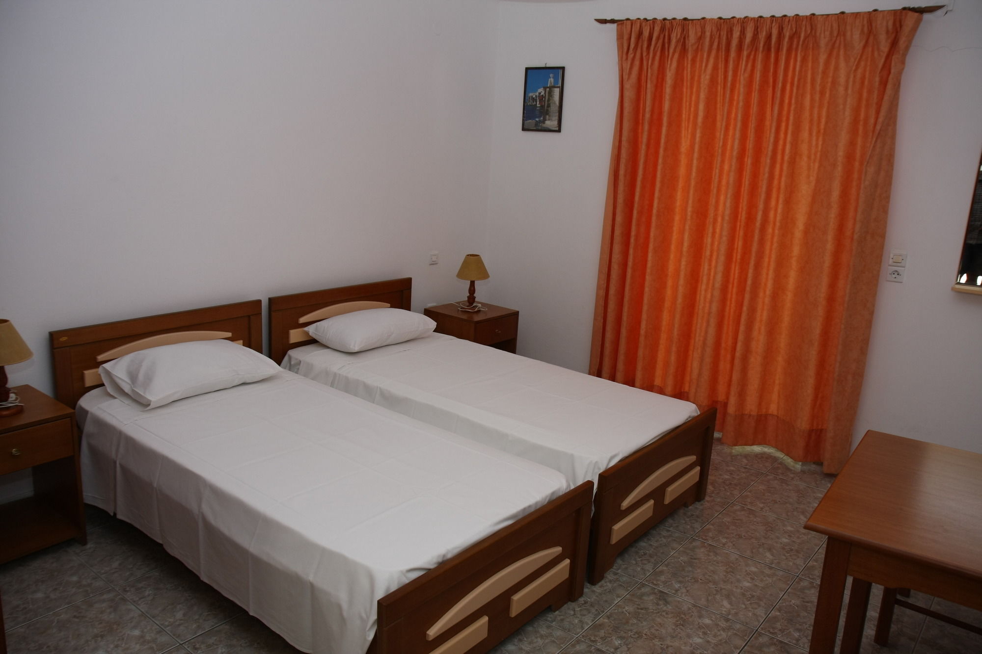 Фото Dimitra Studios