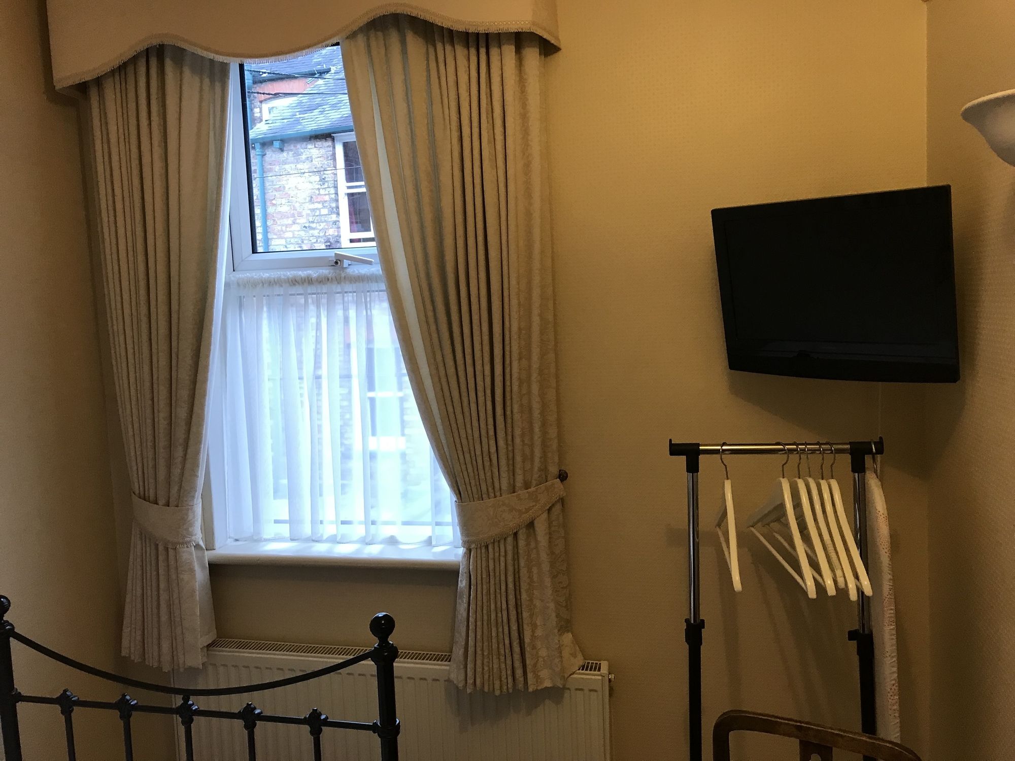 Фото Bowman's Guesthouse