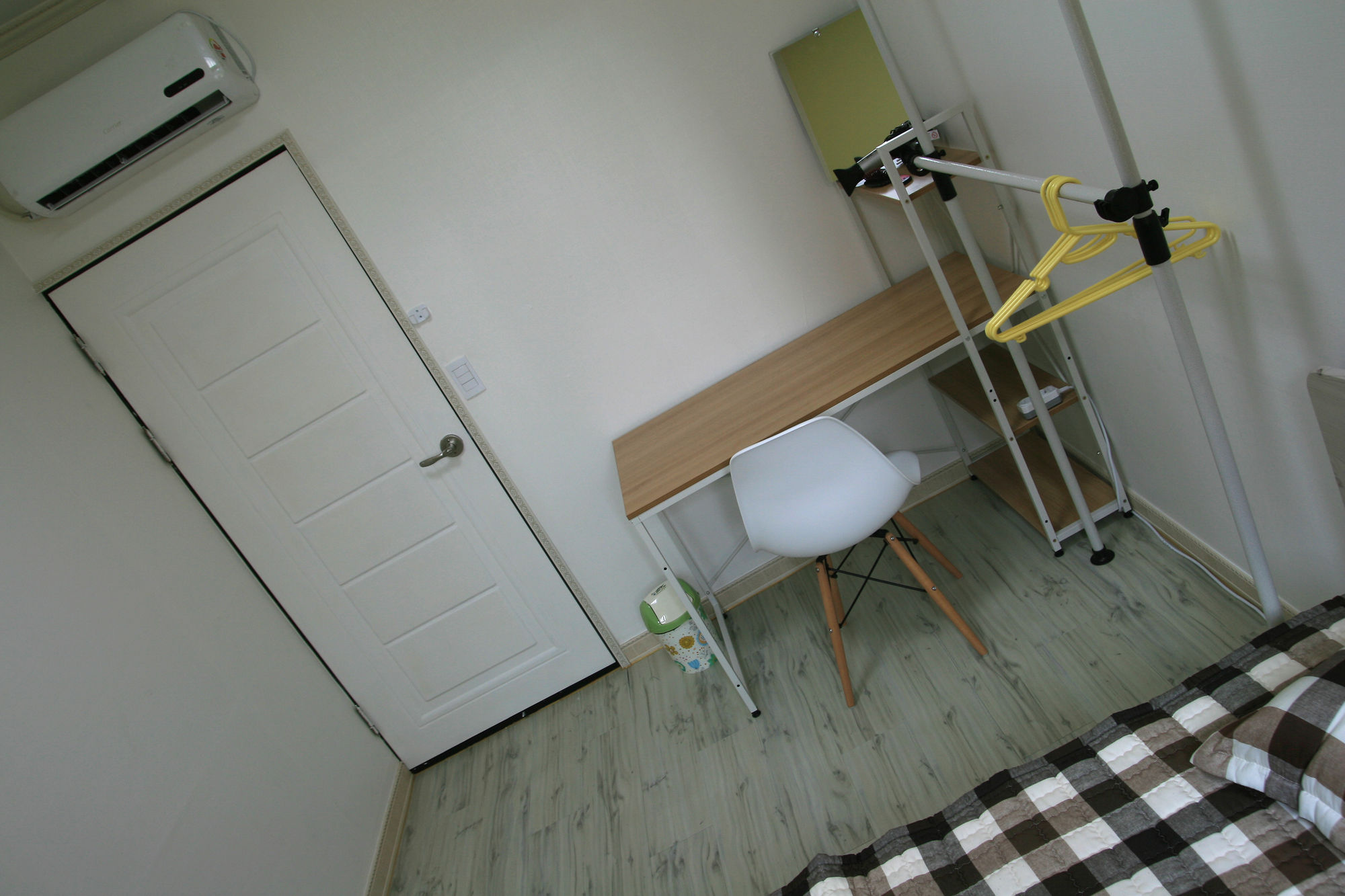 Фото New Gwangju Guesthouse