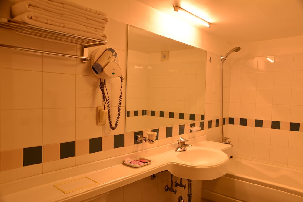 Фото New Korea Hotel