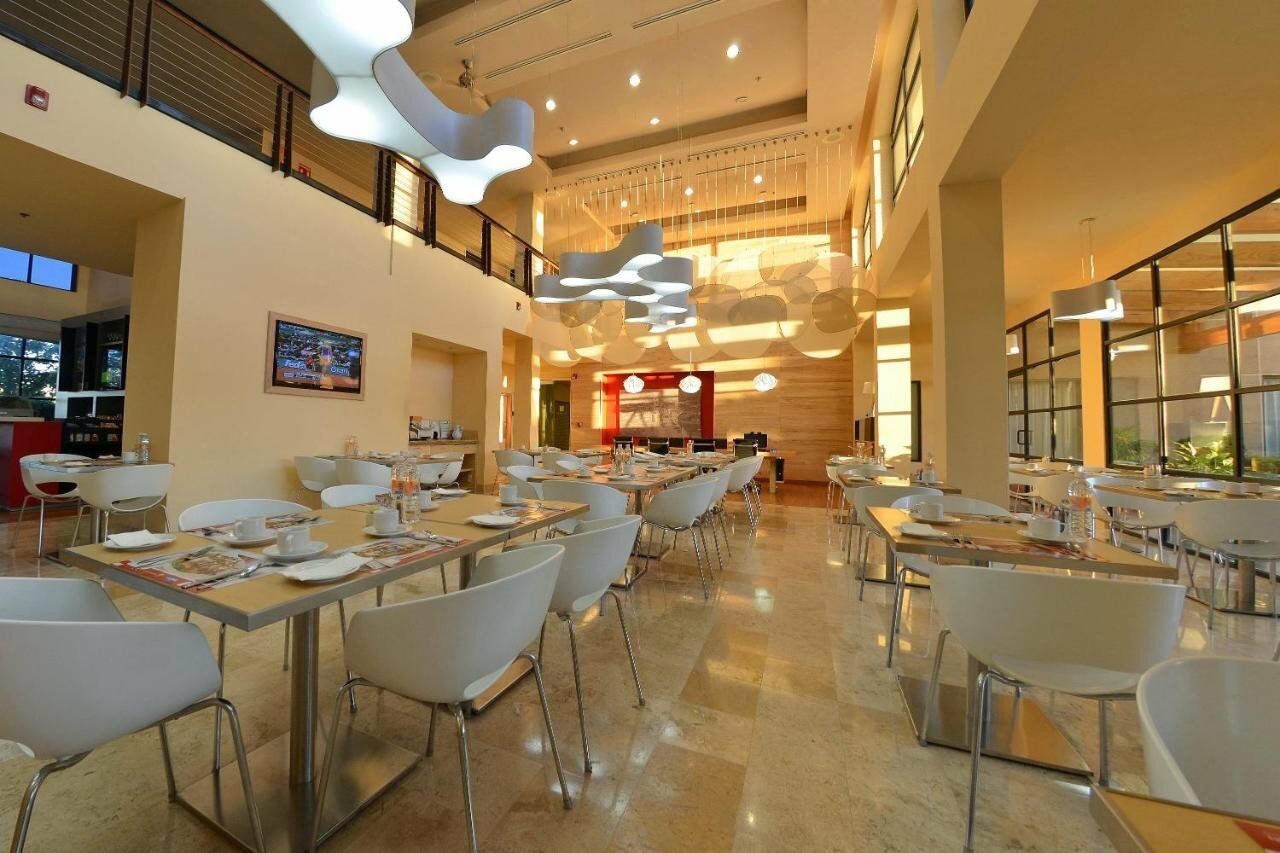 Фото Fiesta Inn Nogales