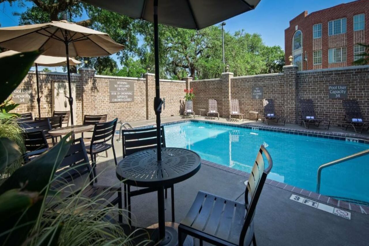 Фото Best Western Savannah Historic District