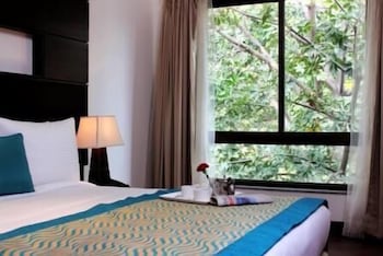 Фото Stately Suites MG Road