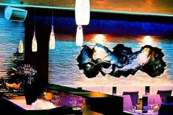 Фото Royal House