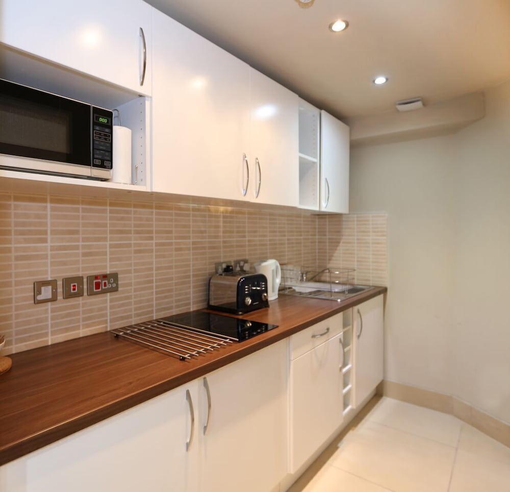 Фото Palmerston Suites